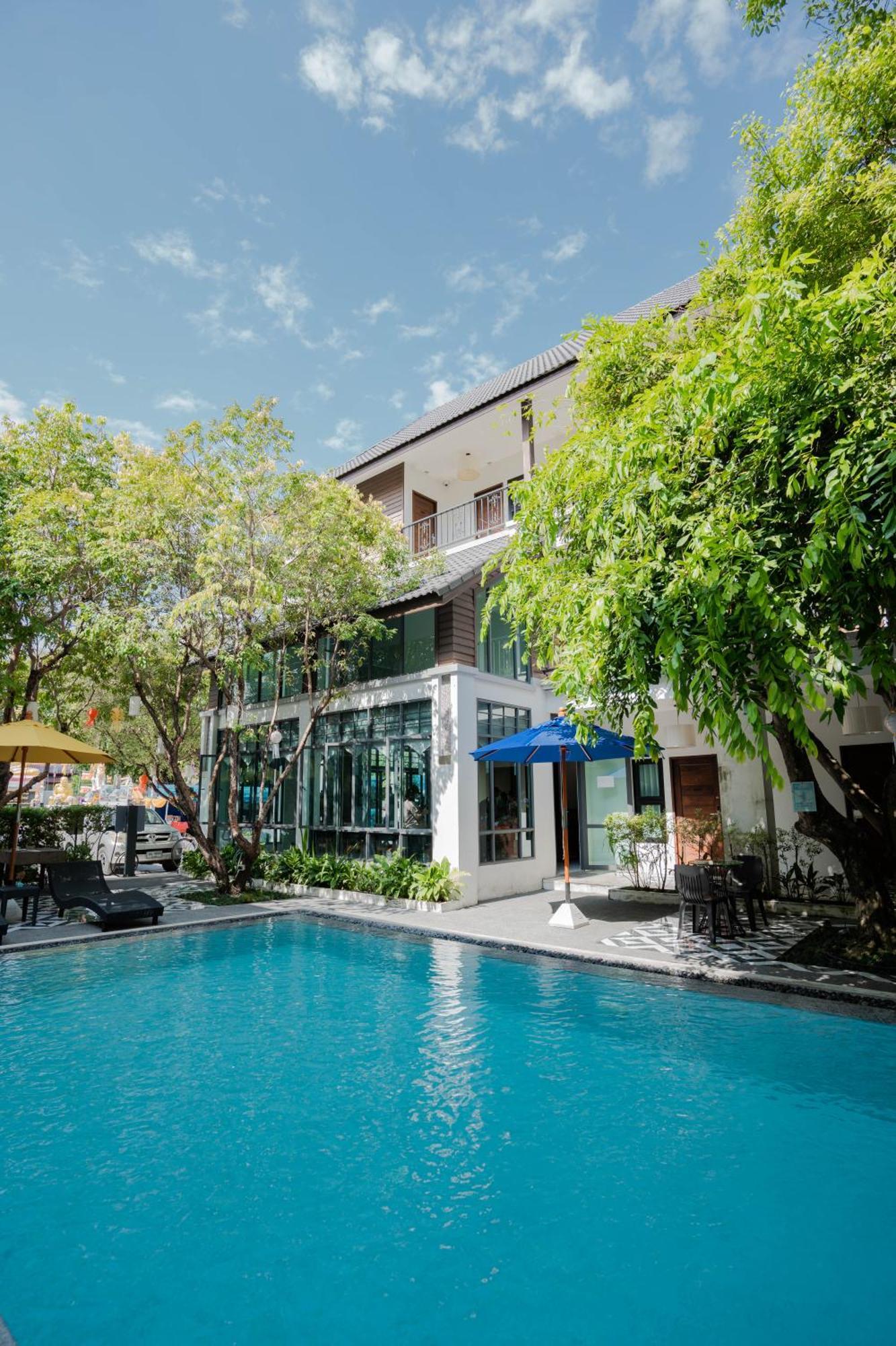 Paraiso Hotel Chiangmai Чиангмай Экстерьер фото